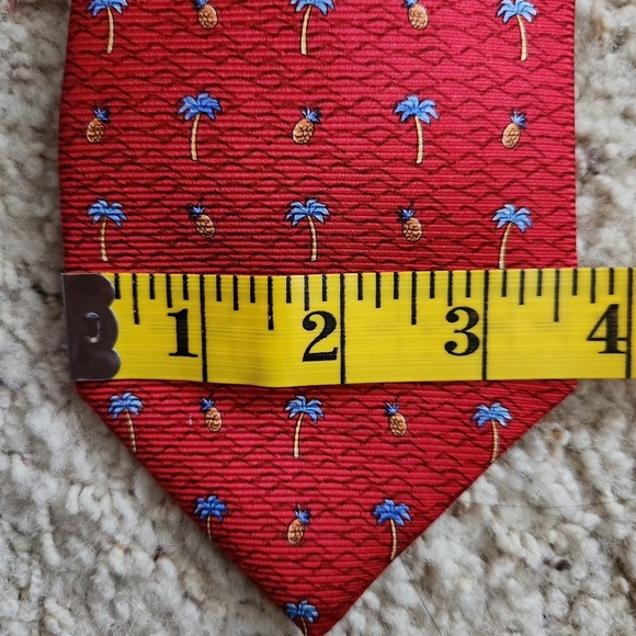 Tommy Hilfiger Mens Dress Tie Bundle Sail Boat Pineapple Palm Beach 100% Silk - Picture 7 of 7